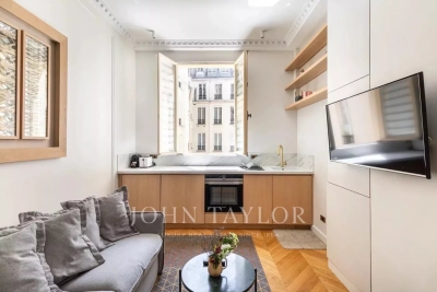 Apartment for sale in PARIS 8EME  - 2 rooms - 34 m² 