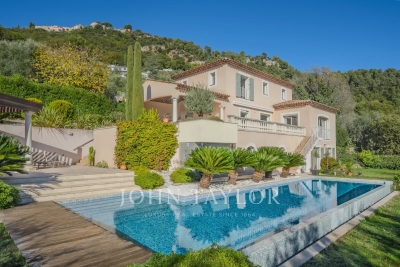 Maison &agrave; vendre &agrave; CABRIS Le Broc - 6 pi&egrave;ces - 232 m&sup2; 