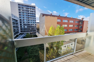 Appartement à vendre à PARIS 13EME Parc de Montsouris 3 - 1 pièces - 16 m² 