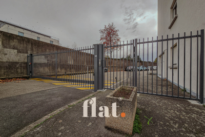 Parking/Garage à vendre à NANTES    