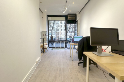 Commerce à louer à PARIS 7EME Parc de Montsouris 3 - 2 pièces - 50 m² 