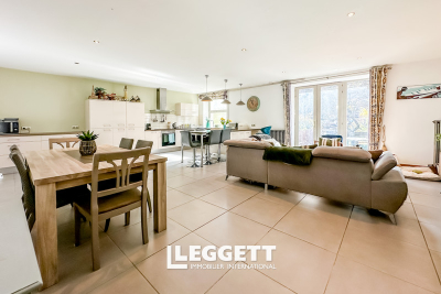 Maison &agrave; vendre &agrave; COURCHEVEL  - 5 pi&egrave;ces - 171 m&sup2; 