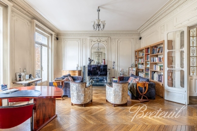 Appartement à vendre à PARIS 8EME Parc de Montsouris 3 - 3 pièces - 130 m² 