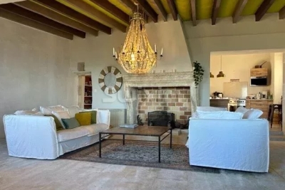 Maison à vendre à GRIGNAN  - 9 pièces - 380 m² 