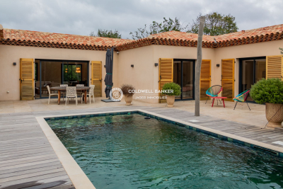 Maison à vendre à GRIMAUD  - 5 pièces - 165 m² 