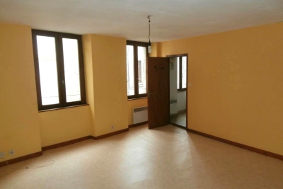 Appartement à louer à TOURNON-SUR-RHÔNE  - 2 pièces - 45 m² 