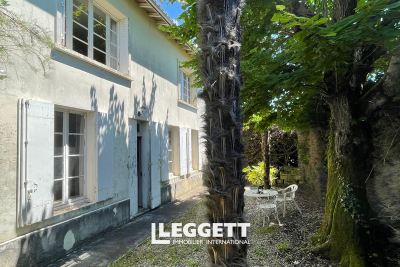 Maison à vendre à ST-EMILION  - 7 pièces - 140 m² 