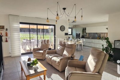 Maison à vendre à VINCA  - 4 pièces - 89 m² 