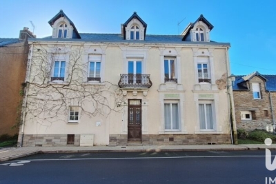 Maison à vendre à MASSERAC  - 7 pièces - 218 m² 