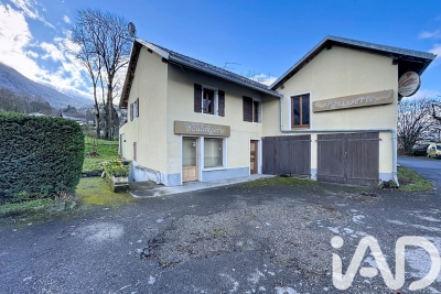 Maison à vendre à ST-LAURENT  - 6 pièces - 155 m² 