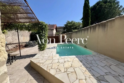 Appartement à vendre à ST-RÉMY-DE-PROVENCE  - 6 pièces - 240 m² 