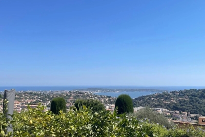 Maison &agrave; vendre piscine vue mer calme 
