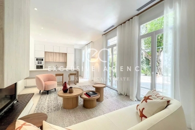 Apartment for sale in CANNES  - 4 rooms - 131 m&sup2; 
