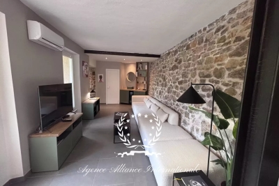 Maison à vendre à CANNES Le Riou - 7 pièces - 165 m² 