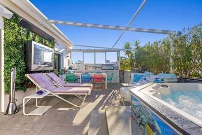 Apartment for sale in VALLAURIS La Mer-Le Puadon-Cannes Eden - 2 rooms - 69 m² 