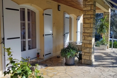 Maison à vendre à CADILLAC-SUR-GARONNE  - 5 pièces - 130 m² 