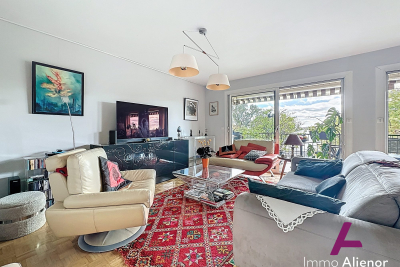 Appartement à vendre à BORDEAUX  - 4 pièces - 103 m² 