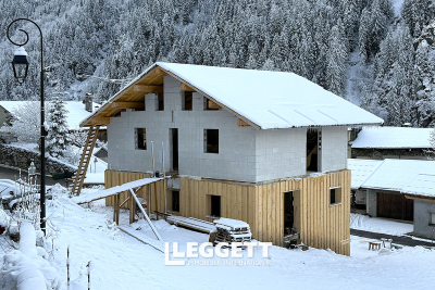 Maison à vendre à STE-FOY-TARENTAISE  - 4 pièces - 141 m² 