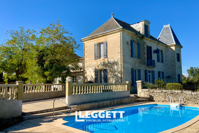 Maison &agrave; vendre &agrave; GAGEAC ET ROUILLAC  - 17 pi&egrave;ces - 414 m&sup2; 