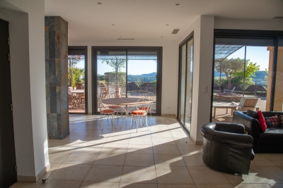 Appartement &agrave; vendre &agrave; BORMES-LES-MIMOSAS Sud Ouest - 5 pi&egrave;ces - 195 m&sup2; 