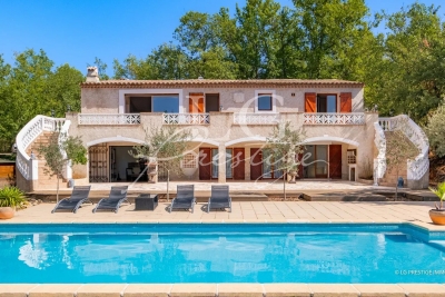 Maison à vendre à FAYENCE  - 8 pièces - 257 m² 