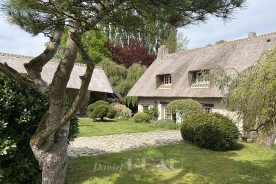 Maison &agrave; vendre &agrave; MONTFORT L'AMAURY  - 14 pi&egrave;ces - 330 m&sup2; 