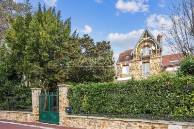 Maison &agrave; vendre villa avec garage rive droite 