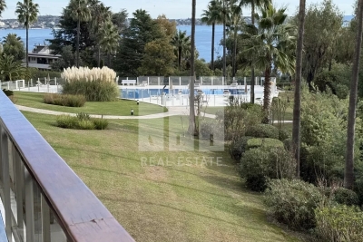 Appartement à vendre à VALLAURIS  - 2 pièces - 42 m² 