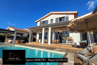 Maison à vendre à CAMBLANES-ET-MEYNAC  - 5 pièces - 146 m² 
