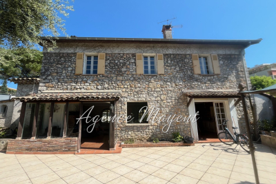 Maison &agrave; vendre montrose cannes 