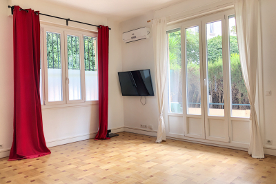 Appartement &agrave; louer &agrave; NICE  - 3 pi&egrave;ces - 71 m&sup2; 