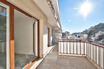 Appartement à vendre à NICE Abbaye de Roseland - 2 pièces - 52 m² 