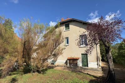 Maison à vendre à CRAPONNE  - 5 pièces - 121 m² 