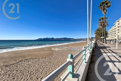 Appartement à vendre à CANNES La Source - 1 pièces - 20 m² 