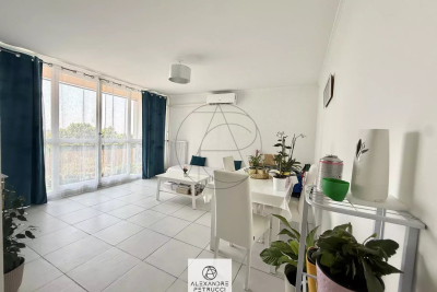 Appartement à vendre à MARSEILLE 14EME  - 2 pièces - 53 m² 