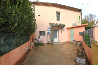Maison à vendre à CABANNES  - 4 pièces - 80 m² 