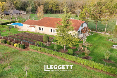 Maison &agrave; vendre &agrave; PORTE-DU-QUERCY  - 7 pi&egrave;ces - 256 m&sup2; 