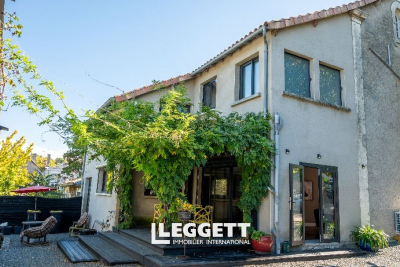 Maison &agrave; vendre &agrave; RIBERAC  - 10 pi&egrave;ces - 200 m&sup2; 