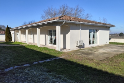 Maison à vendre à YVRAC  - 5 pièces - 125 m² 