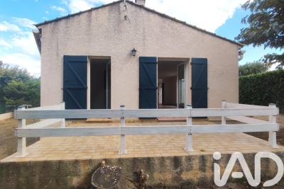 Maison à vendre terrain roussillon