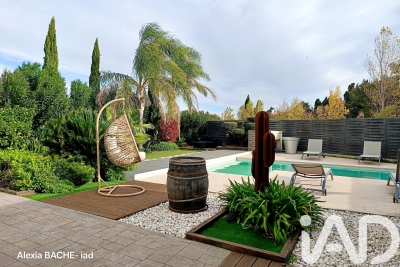 Maison à vendre terrain roussillon