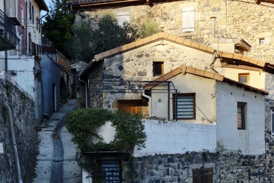 Maison à vendre à PONT DE LABEAUME  - 2 pièces - 86 m² 