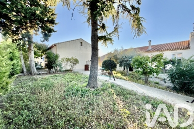 Maison à vendre terrain roussillon