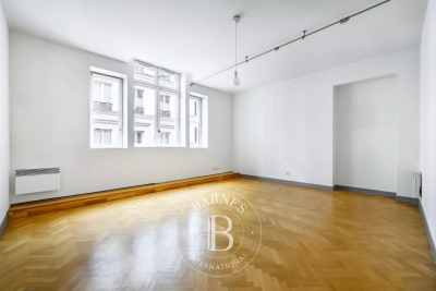 Apartment for sale in PARIS 2EME  - 3 rooms - 73 m² 