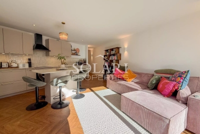 Apartment for sale in THÉOULE-SUR-MER  - 2 rooms - 57 m² 