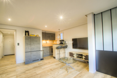 Apartment for sale in ST-RAPHAËL  - 2 rooms - 35 m² 