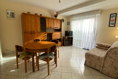 Appartement à vendre à ROYAN Saint-Pierre - 2 pièces - 49 m² 