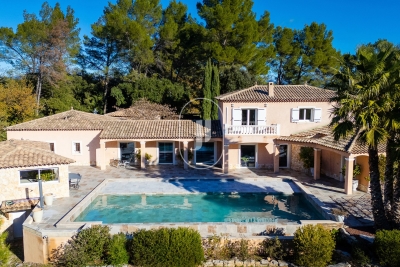 Maison &agrave; vendre &agrave; LE THORONET  - 7 pi&egrave;ces - 235 m&sup2; 