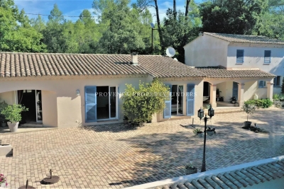 Maison &agrave; vendre &agrave; LORGUES  - 9 pi&egrave;ces - 190 m&sup2; 