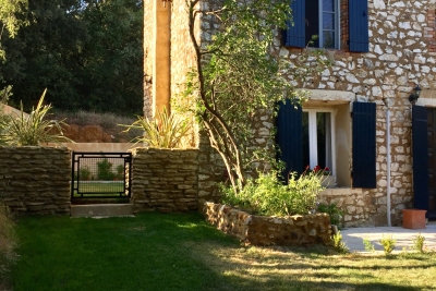 Maison à vendre avec jardin gard gard 